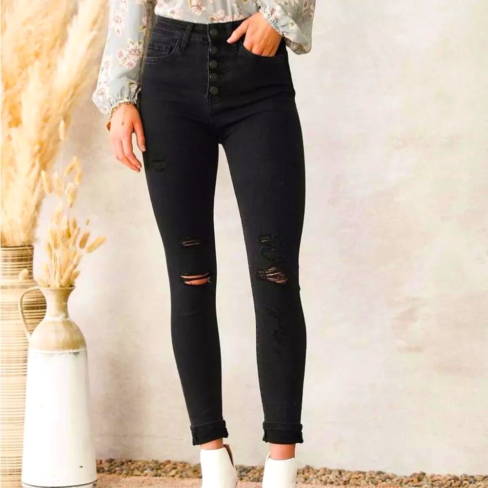 FLYING MONKEY - Ultra High Rise Skinny Stretch Jean SIZE: 30 COLOR: Black